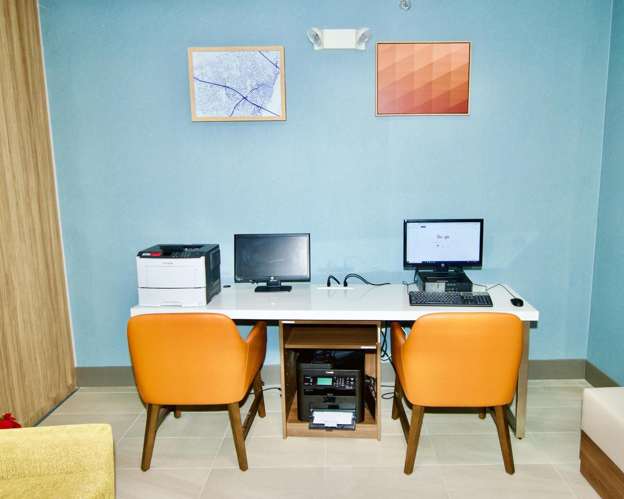 Holiday Inn Express Hotel & Suites St. Charles By Ihg Saint Charles Экстерьер фото